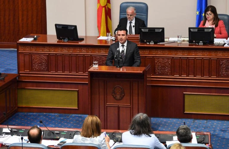 Νέα «παράσταση» Ζάεφ: Το όνομα «Μακεδονία» δεν αλλάζει, αλλά συμπληρώνεται